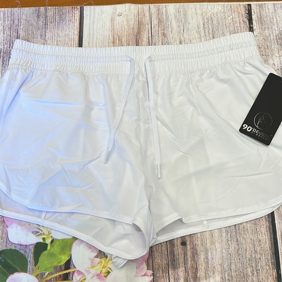 90 Degree by Reflex • White Active Shorts • Sz XL • NWT! - Picture 4 of 14